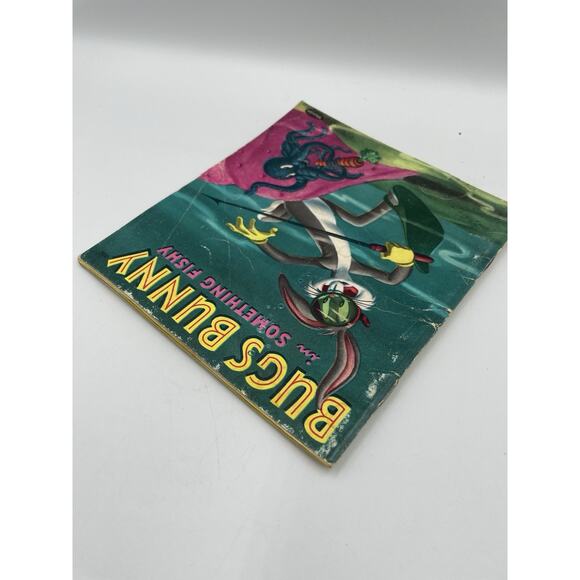 Vintage Whitman Tell A Tale Children’s Book - Bugs Bunny - Something Fishy - Picture 2 of 7